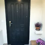 Διαμέρισμα Kamenitza Guest Flat