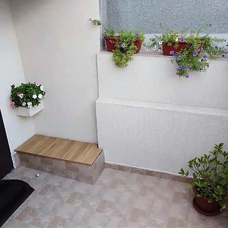 Kamenitza Guest Flat Διαμέρισμα *
